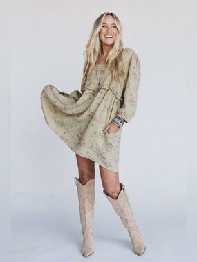 11 Easel collab three birds nest Large floral dress euc preloved boho